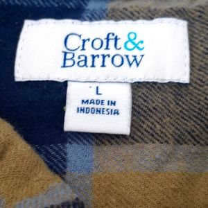 Croft & Barrow flannel long sleeve button down size L
